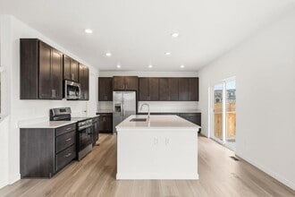 4322 Fellows Dr in Timnath, CO - Building Photo - Building Photo