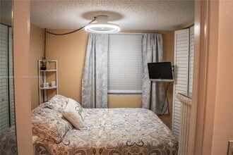 4501 Martinique Way in Coconut Creek, FL - Building Photo - Building Photo