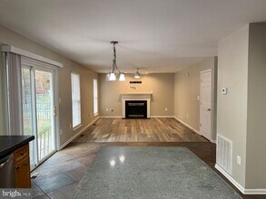 3915 N Andover Ln in Fredericksburg, VA - Foto de edificio - Building Photo