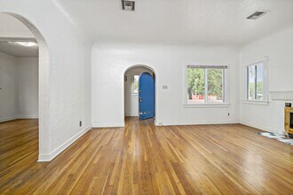 2401 E 6th St in Tucson, AZ - Building Photo - Building Photo