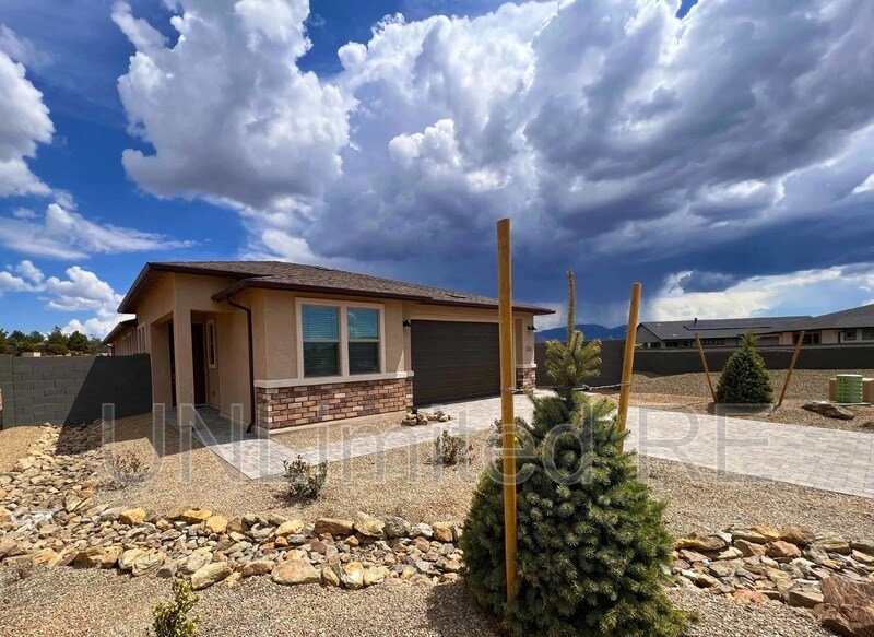 7761 E Annabel Way in Prescott Valley, AZ - Building Photo