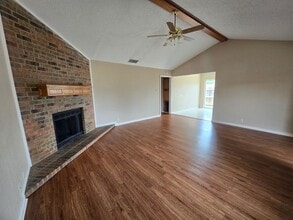 1507 Lindsey Ln in Cleburne, TX - Building Photo - Building Photo