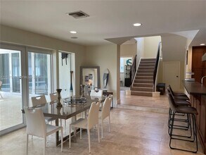 1008 Orange Isle in Fort Lauderdale, FL - Building Photo - Building Photo