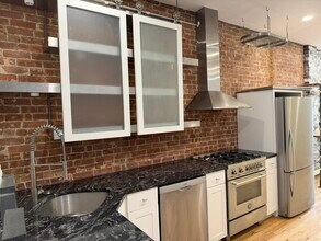 805 Park Ave in Hoboken, NJ - Building Photo - Building Photo