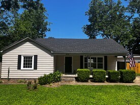 400 S Grant St in Cabot, AR - Building Photo