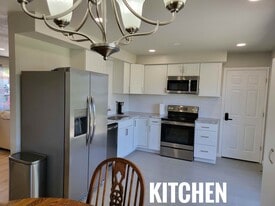 1630 Shasta Dr, Unit 1