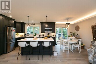 20 Ottaway Ave in Barrie, ON - Building Photo - Building Photo