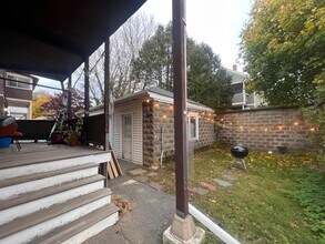 110 W Quincy St, Unit #1 in Somerville, MA - Building Photo - Building Photo