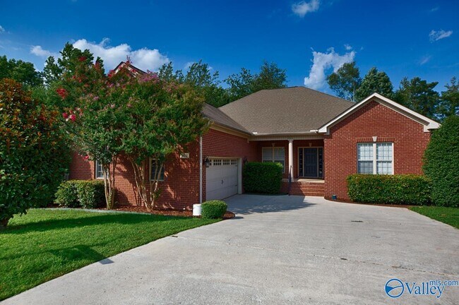 property at 102 Blackwood Dr NW