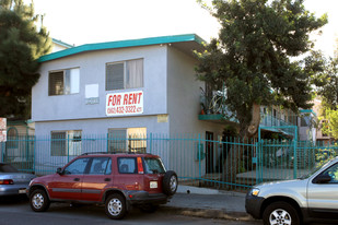 1078 E 7th St in Long Beach, CA - Building Photo