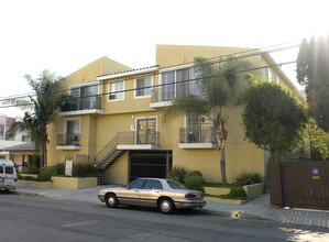 Seward Apartments in Los Angeles, CA - Building Photo - Building Photo