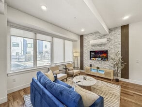 236 W Thompson St in Philadelphia, PA - Building Photo - Building Photo