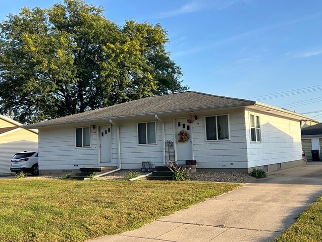 property at 1518 Starview Dr