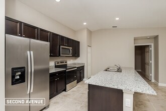 370 Mott St SW in Palm Bay, FL - Building Photo - Building Photo