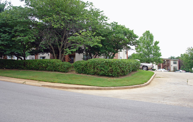 Vantage Point Apartments in Springdale, AR - Foto de edificio - Building Photo