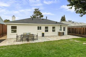 1039 Inverness Dr in San Carlos, CA - Building Photo - Building Photo