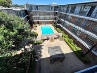 8401 N New Braunfels Ave, Unit 306