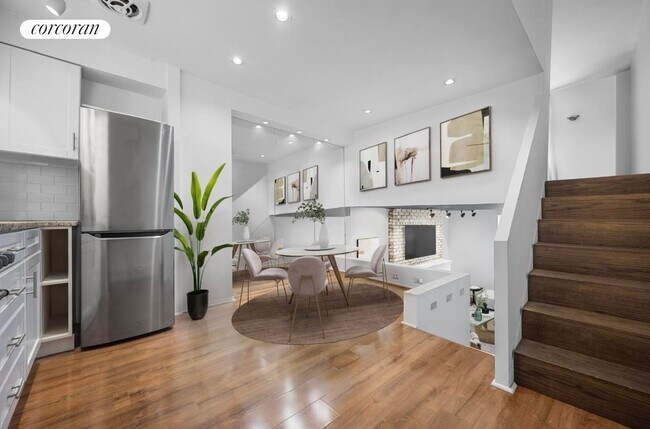 160 E 26th St in New York, NY - Building Photo - Building Photo
