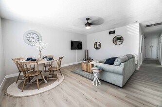 4205 Sunrise Ave in Las Vegas, NV - Building Photo - Building Photo