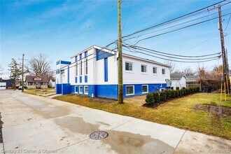 549 E Marshall St, Unit 1 in Ferndale, MI - Building Photo - Building Photo
