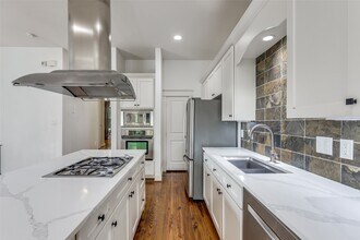 1505 Asbury St in Houston, TX - Building Photo - Building Photo