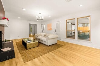 5502 Graystone Ln in Houston, TX - Building Photo - Building Photo