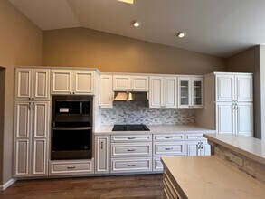 1800 Bougainvillea Dr in Minden, NV - Building Photo - Building Photo