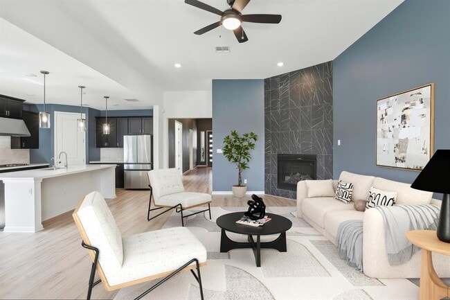 property at 807 Arrowhead Ranch Blvd