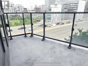 50-1050 Bruyeres Mews in Toronto, ON - Building Photo - Building Photo