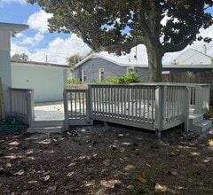 609 16th Ave S in Jacksonville Beach, FL - Building Photo - Building Photo