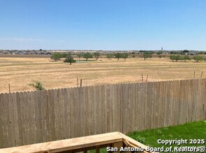3323 Hilts Trl in New Braunfels, TX - Building Photo - Building Photo