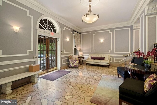 2707 Adams Mill Rd NW in Washington, DC - Foto de edificio - Building Photo