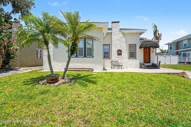 property at 312 Bellaire Dr