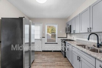 216 Graham Rd in Florissant, MO - Building Photo - Building Photo