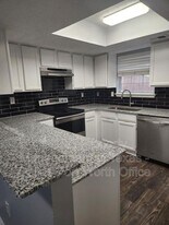4004 W Pioneer Dr in Irving, TX - Building Photo