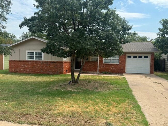 property at 5229 40th St
