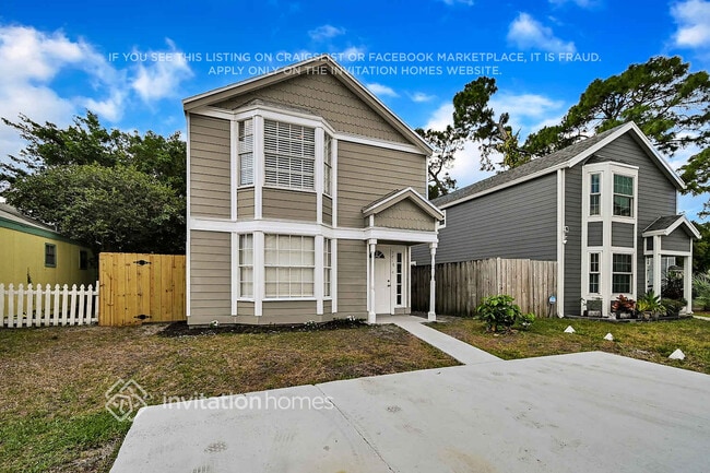 property at 5818 Cassandra Ct