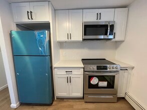 101 Florida St, Unit 2nd Floor in Long Beach, NY - Foto de edificio - Building Photo