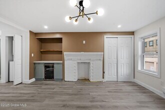 42 Spring St in Albany, NY - Building Photo - Building Photo