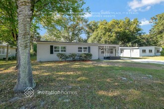 3934 Rendale Dr N in Jacksonville, FL - Building Photo - Building Photo