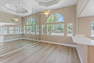 1817 Tropical Breeze Dr in Las Vegas, NV - Building Photo - Building Photo