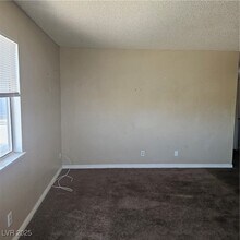 2341 Exeter Dr in Las Vegas, NV - Building Photo - Building Photo
