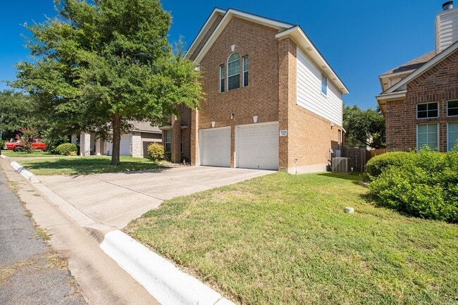 property at 1726 Rosenborough Ln S