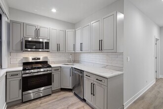 7626 N Eastlake Terrace in Chicago, IL - Building Photo - Building Photo