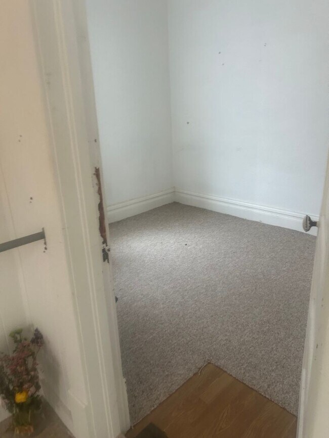 411 Stafford St in Scotland, SD - Building Photo - Building Photo