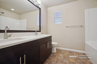 16112-16181 81 Ave E in Puyallup, WA - Building Photo - Building Photo