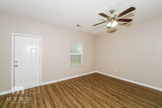 132 Patriot Point Dr in Montevallo, AL - Foto de edificio - Building Photo