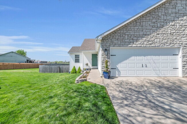 property at 2010 Rock Creek Ct
