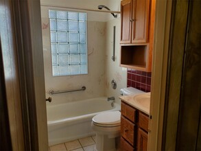3503 St Sebastian Ln in St. Ann, MO - Building Photo - Building Photo