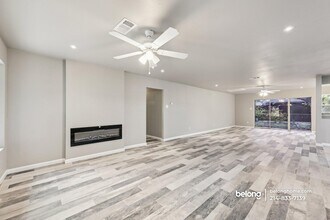 1710 Duncan Way in Carrollton, TX - Building Photo - Building Photo